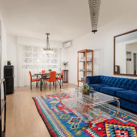 Edantoki Apartment